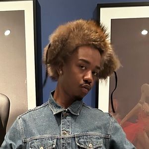 Meet your Posher, Nakhari